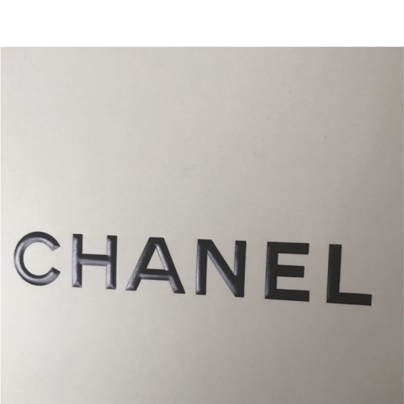 CHANEL Bag - Picture 5 of 6